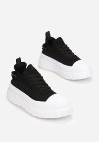 Born2be - Czarne Sneakersy Vesa. Nosek buta: okrągły. Zapięcie: sznurówki. Kolor: czarny. Materiał: guma, materiał. Szerokość cholewki: normalna #4