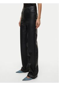 Vero Moda Spodnie z imitacji skóry Tessa 10310878 Czarny Wide Leg. Kolor: czarny. Materiał: skóra #7