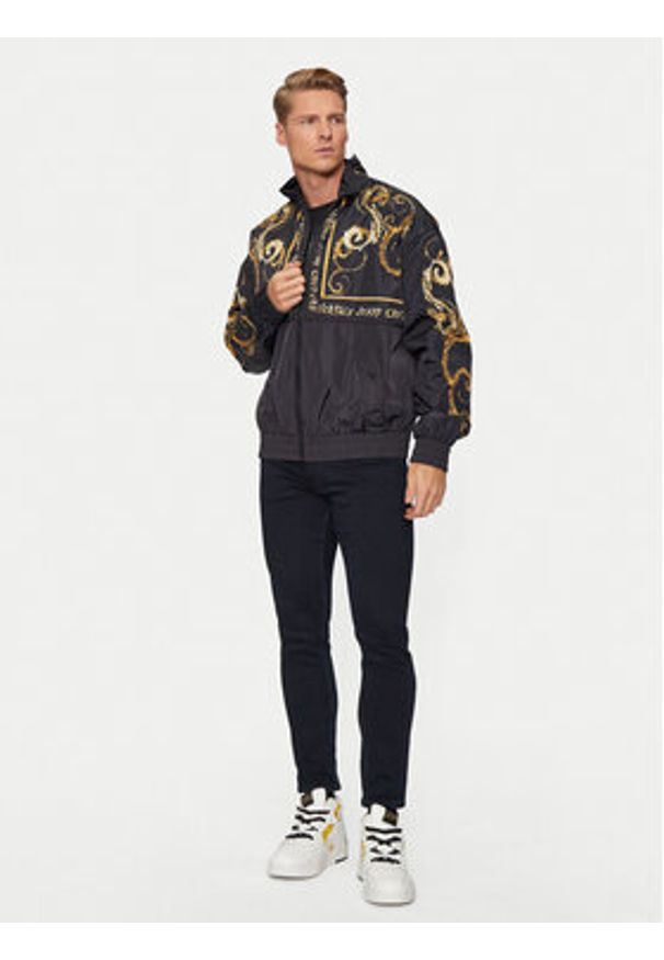 Versace Jeans Couture Kurtka bomber 77GAS411 Czarny Regular Fit. Kolor: czarny. Materiał: syntetyk