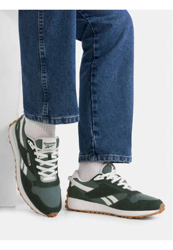 Reebok Sneakersy DRIVE AR30296MGCT Zielony. Kolor: zielony. Materiał: zamsz, skóra