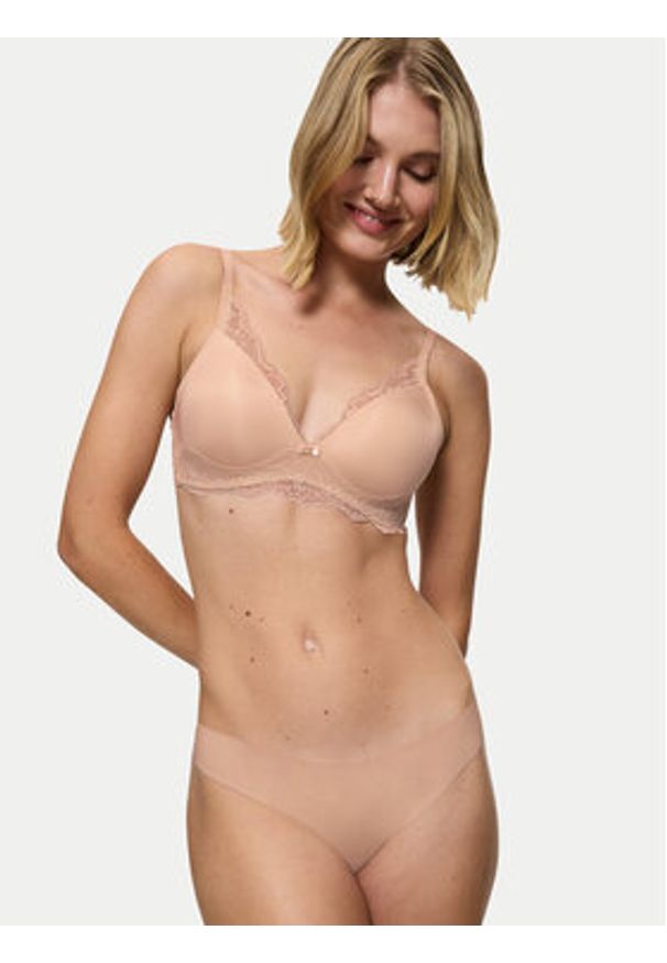 Triumph Stringi Pretty 10222212 Beżowy. Kolor: beżowy. Materiał: syntetyk