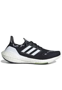 Adidas - Buty adidas Ultraboost 22 GX8019 - biało-czarne. Kolor: biały, wielokolorowy, czarny. Materiał: guma, materiał, poliester. Szerokość cholewki: normalna. Sport: fitness