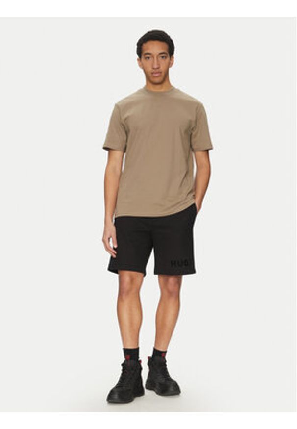 Hugo - HUGO Szorty sportowe Dinkoe 50535260 Czarny Relaxed Fit. Kolor: czarny. Materiał: bawełna. Styl: sportowy