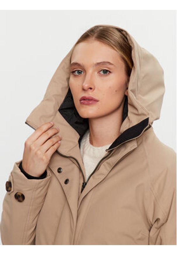 Didriksons Parka Luna 504379 Beżowy Regular Fit. Kolor: beżowy. Materiał: syntetyk