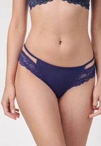 Born2be - Granatowe Majtki Meziesh. Kolor: niebieski. Materiał: koronka. Wzór: koronka #1