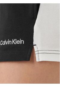 Calvin Klein Swimwear Szorty materiałowe LV00Q61153 Czarny Regular Fit. Kolor: czarny. Materiał: bawełna #3