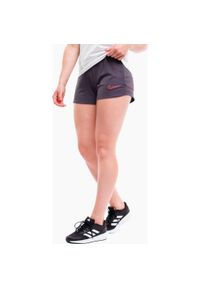 Spodenki sportowe damskie Nike Dri-FIT Academy. Kolor: fioletowy. Technologia: Dri-Fit (Nike). Długość: krótkie #1