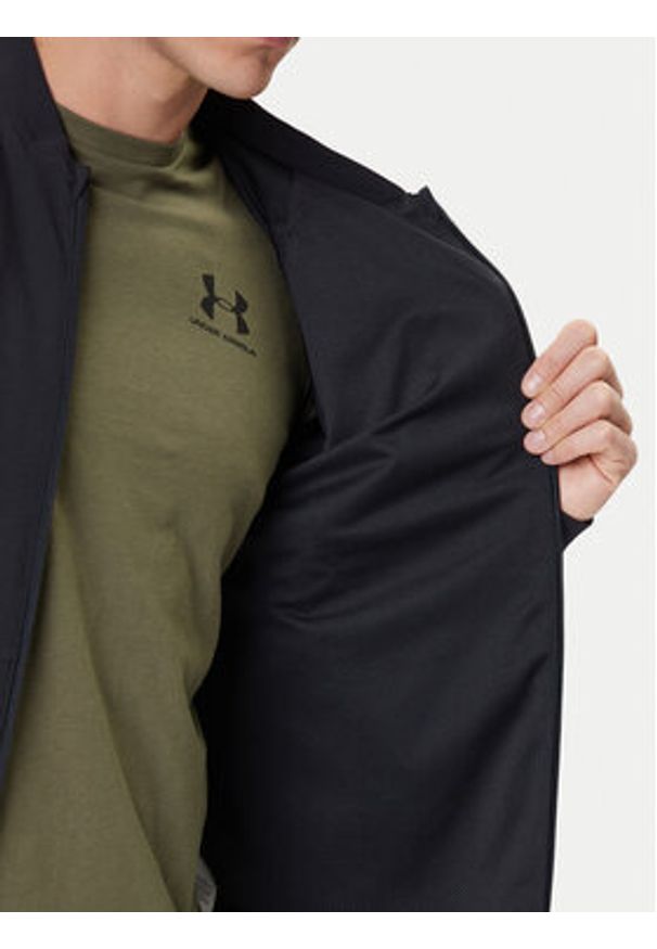 Under Armour Kurtka przejściowa Ua Unstoppable Bomber 1377170-001 Czarny Loose Fit. Kolor: czarny. Materiał: syntetyk
