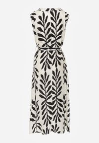 Born2be - Czarna Pudełkowa Sukienka Wiskozowa Bez Rękawów z Wiązanym Paskiem Fontalin. Okazja: na co dzień, do pracy. Kolor: czarny. Materiał: wiskoza. Długość rękawa: bez rękawów. Styl: boho, casual, elegancki #6