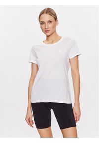 Diadora T-Shirt Core 102.179375 Biały Regular Fit. Kolor: biały. Materiał: bawełna