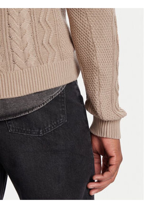 Tommy Jeans Sweter DM0DM22103 Brązowy Regular Fit. Kolor: brązowy. Materiał: bawełna