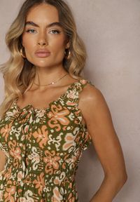 Renee - Ciemnozielona Taliowana Sukienka na Ramiączkach z Bawełny z Wiązanym Dekoltem Anadea. Kolor: zielony. Materiał: bawełna. Długość rękawa: na ramiączkach. Sezon: lato