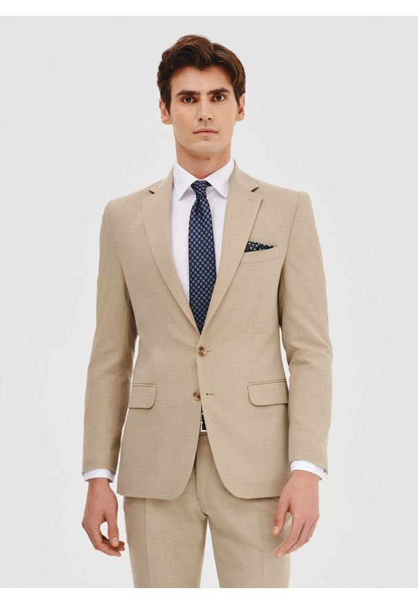 Pako Lorente - PAKO LORENTE – Beżowa marynarka garniturowa. Kolor: beżowy. Materiał: poliester, elastan, wiskoza. Wzór: gładki. Styl: młodzieżowy