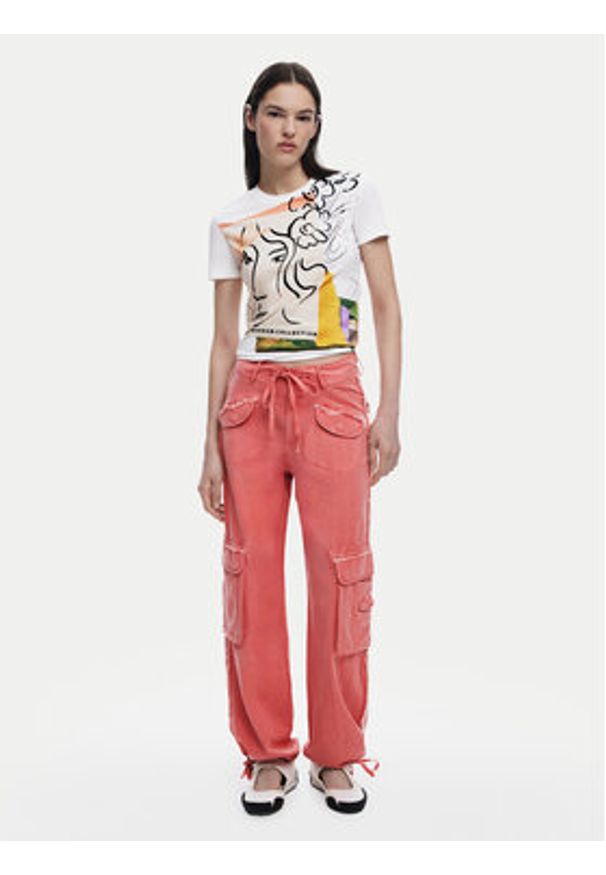 Desigual T-Shirt Collection 25SWTKAC Biały Regular Fit. Kolor: biały. Materiał: bawełna