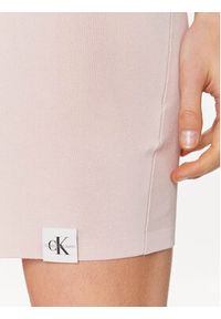 Calvin Klein Jeans Sukienka letnia Archive J20J223049 Różowy Slim Fit. Kolor: różowy. Materiał: wiskoza. Sezon: lato #6