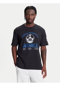 Adidas - adidas T-Shirt 90s Football Graphic JX3064 Czarny Regular Fit. Kolor: czarny. Materiał: bawełna