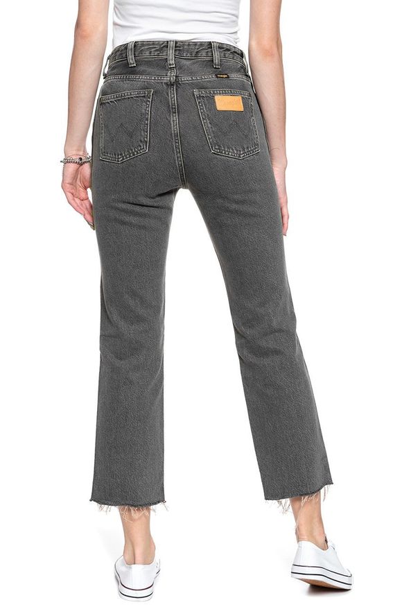 Wrangler - WRANGLER RETRO STRAIGHT CROP DESERT BLACK W27YRJ26N 112128215. Styl: retro