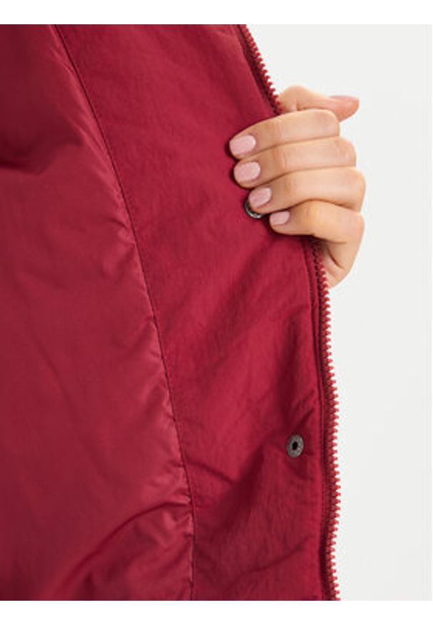 Guess Jeans Kurtka przejściowa W5BL11 WGYL2 Czerwony Regular Fit. Kolor: czerwony. Materiał: syntetyk