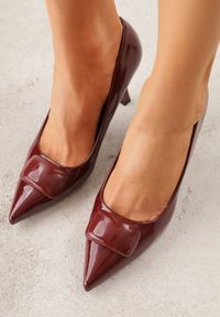 Renee - Bordowe Czółenka Lakierowane na Szpilce z Aplikacją 3D Ianvyre. Okazja: na co dzień. Kolor: czerwony. Materiał: lakier. Wzór: aplikacja. Obcas: na szpilce. Styl: casual, elegancki #9