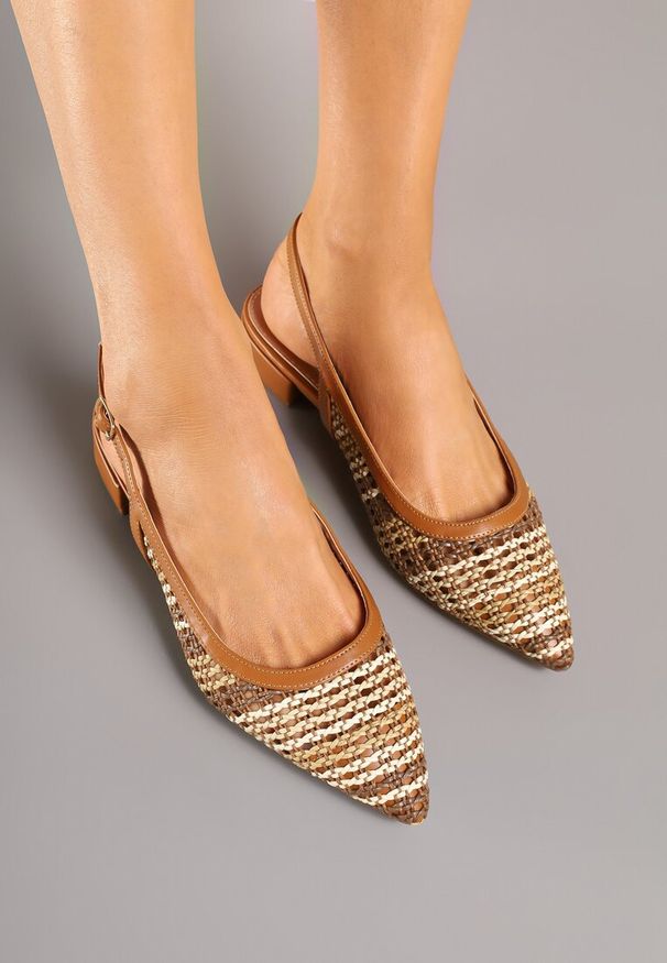 Renee - Brązowe Szydełkowe Sandały Slingback Odirissea. Zapięcie: sprzączka. Kolor: brązowy. Sezon: lato. Obcas: na szpilce. Styl: elegancki