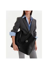 Torebka MEXX. Kolor: czarny #1