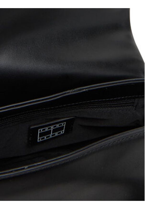 Tommy Jeans Torebka Tjw American Cool Flap Crossover AW0AW17550 Czarny. Kolor: czarny. Materiał: skórzane