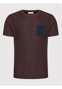 Casual Friday T-Shirt Thor Jaquard 20504425 Bordowy Regular Fit. Okazja: na co dzień. Kolor: czerwony. Materiał: bawełna. Styl: casual #3