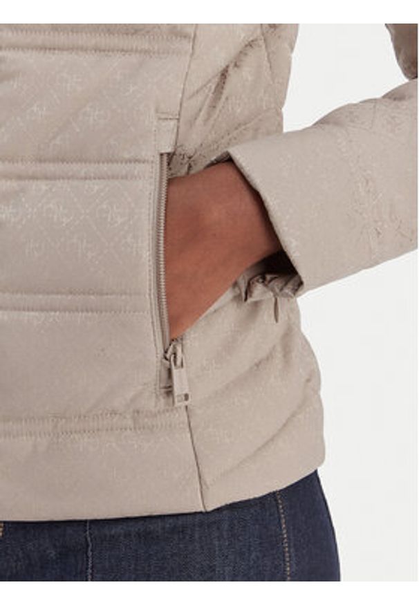 Guess Kurtka przejściowa 180536 Beżowy Classic Fit. Kolor: beżowy. Materiał: syntetyk