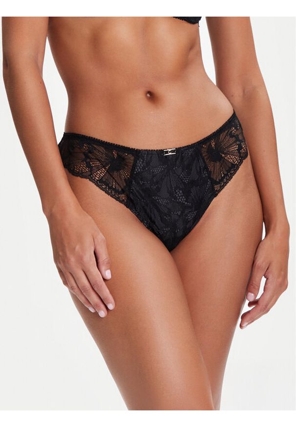 Chantelle Stringi Muse C19YG0 Czarny. Kolor: czarny. Materiał: syntetyk