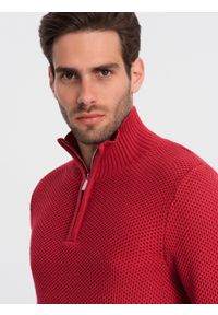 Ombre Clothing - Męski dzianinowy sweter z rozpinaną stójką - czerwony V8. Typ kołnierza: kołnierzyk stójkowy. Kolor: czerwony. Materiał: dzianina #3