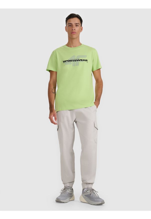 4f - 4F T-shirt regular z nadrukiem męski - zielony XL. Kolor: zielony. Materiał: skóra, materiał, bawełna. Wzór: nadruk