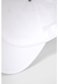 columbia - Columbia Czapka kolor biały z nadrukiem. Kolor: biały. Materiał: skóra. Wzór: nadruk