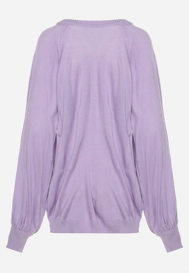 Born2be - Fioletowy Sweter o Kroju Oversize z Szerokimi Ściągaczami Nittia. Okazja: do pracy. Kolor: fioletowy. Styl: elegancki
