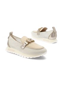 Półbuty damskie Hispanitas, ze skóry naturalnej z tekstylnymi wstawkami z siateczki i wsuwanym krojem, beżowe, HV264857 Formentera-V26 Panna Bolero-V. Okazja: na co dzień. Kolor: beżowy. Materiał: skóra. Szerokość cholewki: normalna. Wzór: gładki. Styl: casual, elegancki #4