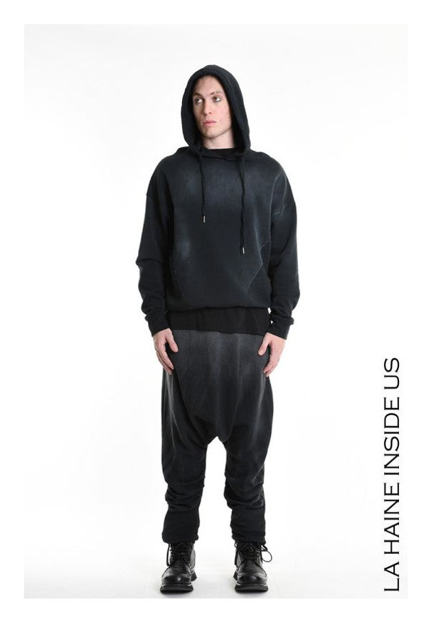 La Haine Inside Us Bluza | 3V M1200 | Mężczyzna | Czarny. Okazja: na co dzień. Typ kołnierza: kaptur. Kolor: czarny. Materiał: bawełna. Styl: casual