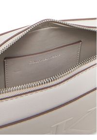 Calvin Klein Jeans Torebka Sculpted Ew Camera Bag20 LV04K3036G Écru. Materiał: skórzane