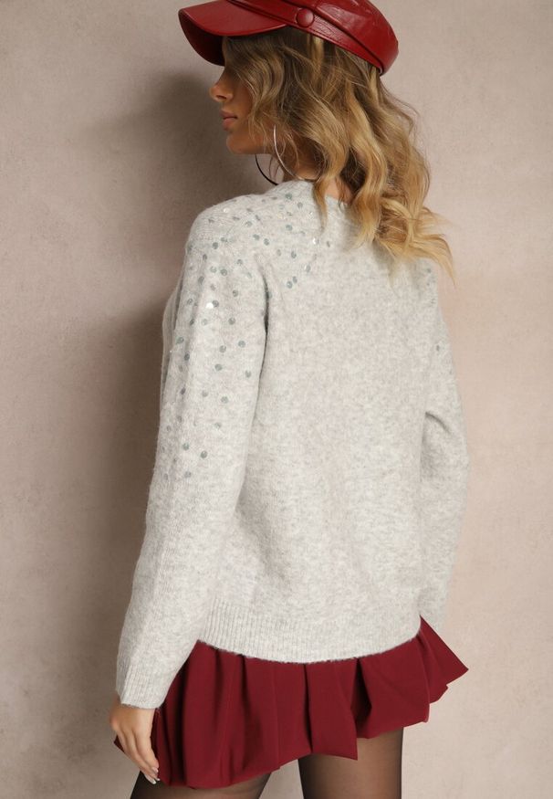 Renee - Szary Sweter z Bawełną i Cekinami Ceala. Okazja: na co dzień, na imprezę. Kolor: szary. Materiał: bawełna. Wzór: aplikacja. Styl: casual, elegancki