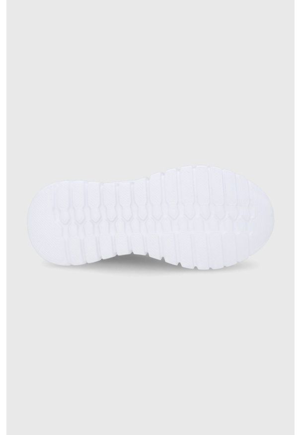 Guess Buty dziecięce kolor czarny. Nosek buta: okrągły. Zapięcie: sznurówki. Kolor: czarny. Materiał: guma