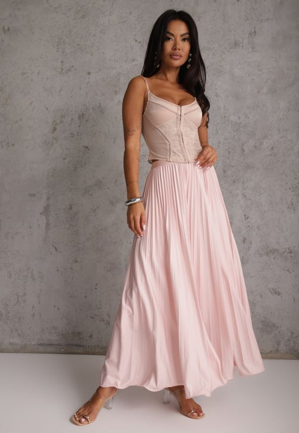 Renee - Różowa Spódnica High Waist Zdobiona Drobnym Plisowaniem Aniope. Okazja: na co dzień. Stan: podwyższony. Kolor: różowy. Wzór: aplikacja. Styl: elegancki, casual
