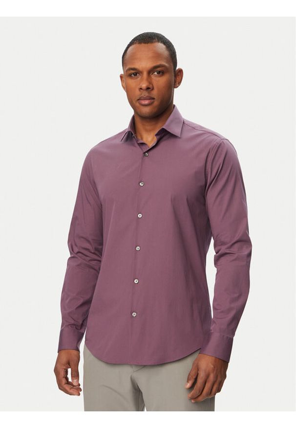 Calvin Klein Koszula Essentials LV019EU037 Fioletowy jasny Slim Fit. Kolor: fioletowy. Materiał: bawełna