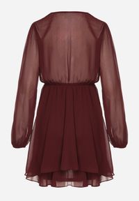 Born2be - Bordowa Rozkloszowana Sukienka z Siateczki z Kopertowym Dekoltem Zenessa. Typ kołnierza: dekolt kopertowy. Kolor: czerwony. Materiał: poliester, materiał. Typ sukienki: kopertowe #4