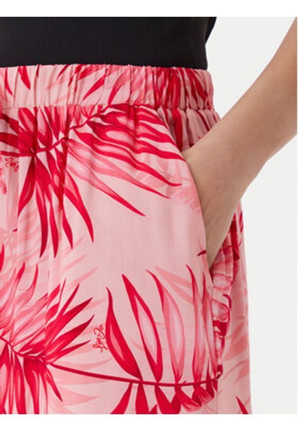 Liu Jo Beachwear Szorty materiałowe VA5126 T2961 Różowy Relaxed Fit. Kolor: różowy. Materiał: wiskoza