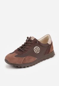 Born2be - Brązowe Sneakersy z Wkładką ze Skóry Naturalnej z Metaliczną Ozdobą Rioneira. Zapięcie: sznurówki. Kolor: brązowy. Materiał: skóra. Wzór: aplikacja #9