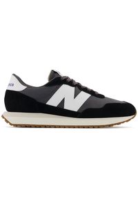 Buty New Balance MS237GA – czarne. Okazja: na co dzień. Kolor: czarny. Materiał: guma, zamsz, materiał, skóra. Szerokość cholewki: normalna