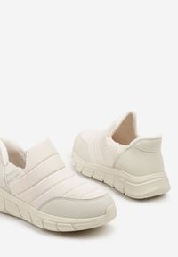 Born2be - Beżowe Pikowane Sneakersy Śniegowce na Grubej Tłoczonej Platformie Verta. Okazja: na co dzień. Kolor: beżowy. Materiał: jeans. Obcas: na platformie