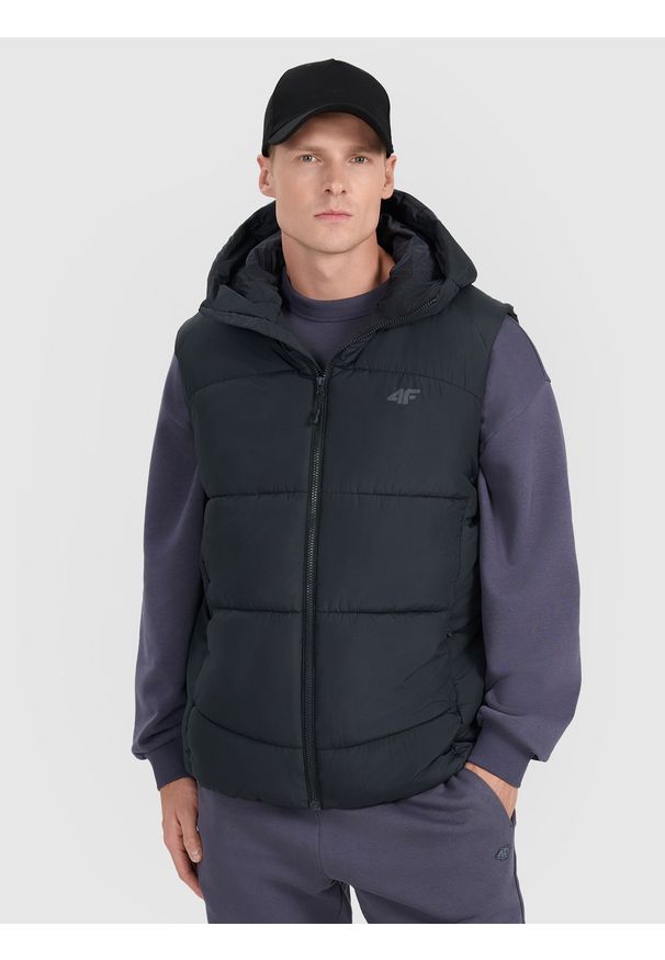 4f - 4F Bezrękawnik puchowy z wypełnieniem syntetycznym męski - czarny XXL. Okazja: na co dzień. Kolor: czarny. Materiał: syntetyk, puch. Długość rękawa: bez rękawów. Długość: długie. Styl: casual, klasyczny, sportowy