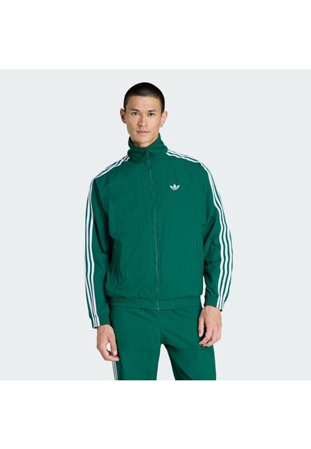 Adidas - adidas Bluza Firebird KC8018 Zielony Regular Fit. Kolor: zielony. Materiał: syntetyk