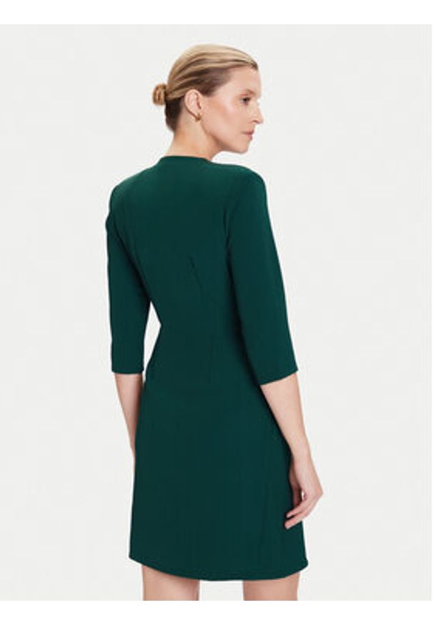 Rinascimento Sukienka koktajlowa CFC0020095002 Zielony Regular Fit. Kolor: zielony. Materiał: syntetyk. Styl: wizytowy