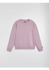 Sinsay - Bluza crewneck comfort fit z domieszką bawełny - różowy. Kolor: różowy. Materiał: bawełna