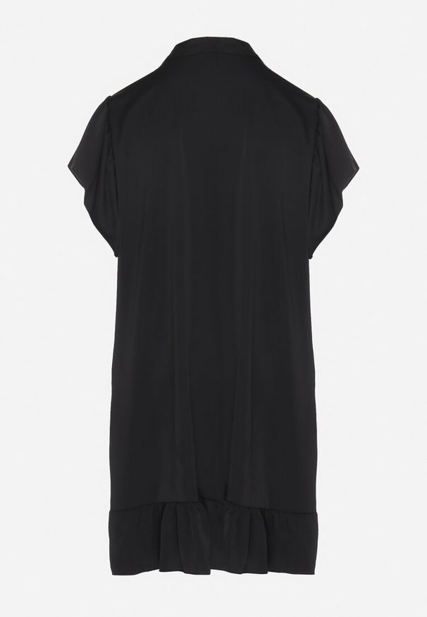 Born2be - Czarna Sukienka Koszulowa z Guzikami i Falbankami Tenalena. Okazja: na co dzień. Typ kołnierza: kołnierz z falbankami. Kolor: czarny. Typ sukienki: koszulowe. Styl: sportowy, casual, elegancki